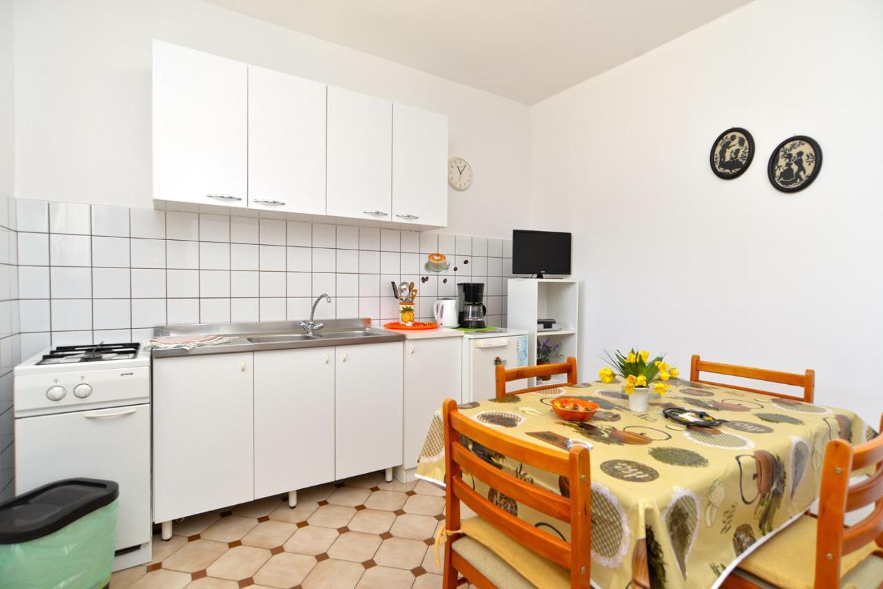 Apartments Mile 1249 Fažana Zewnętrze zdjęcie